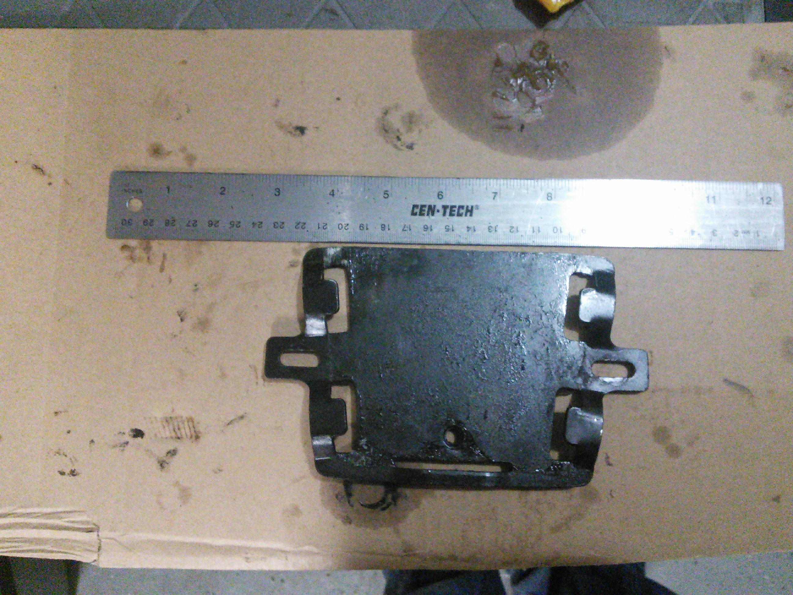 mounting plate