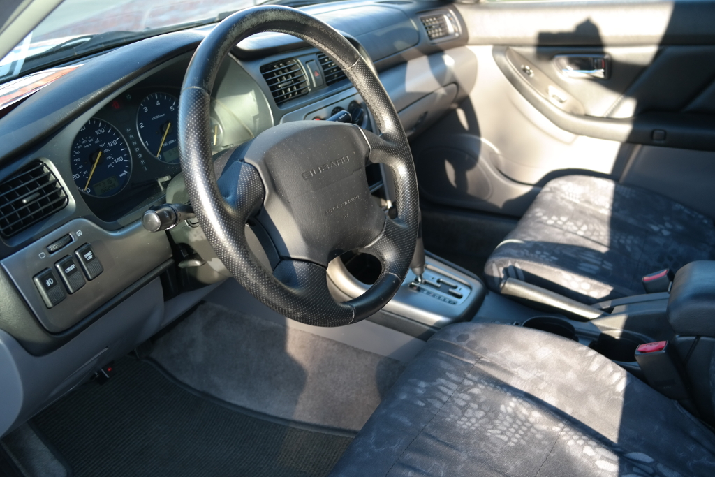 Frontdriversinterior.JPG