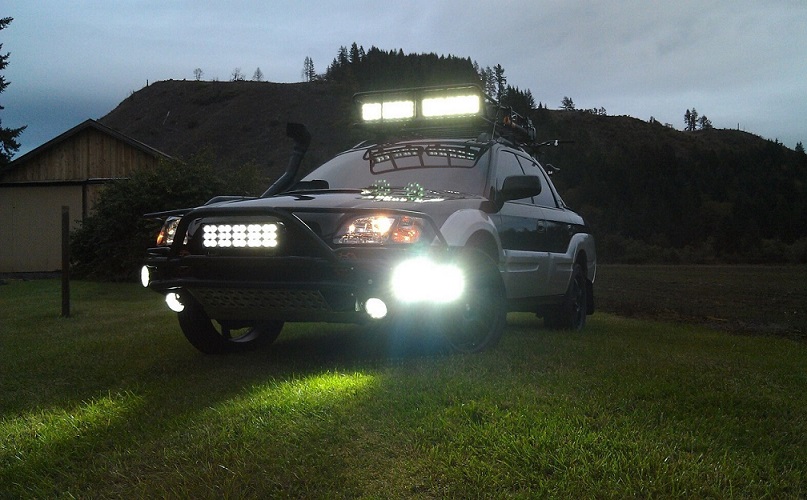 Subaru Baja led night 3.jpg